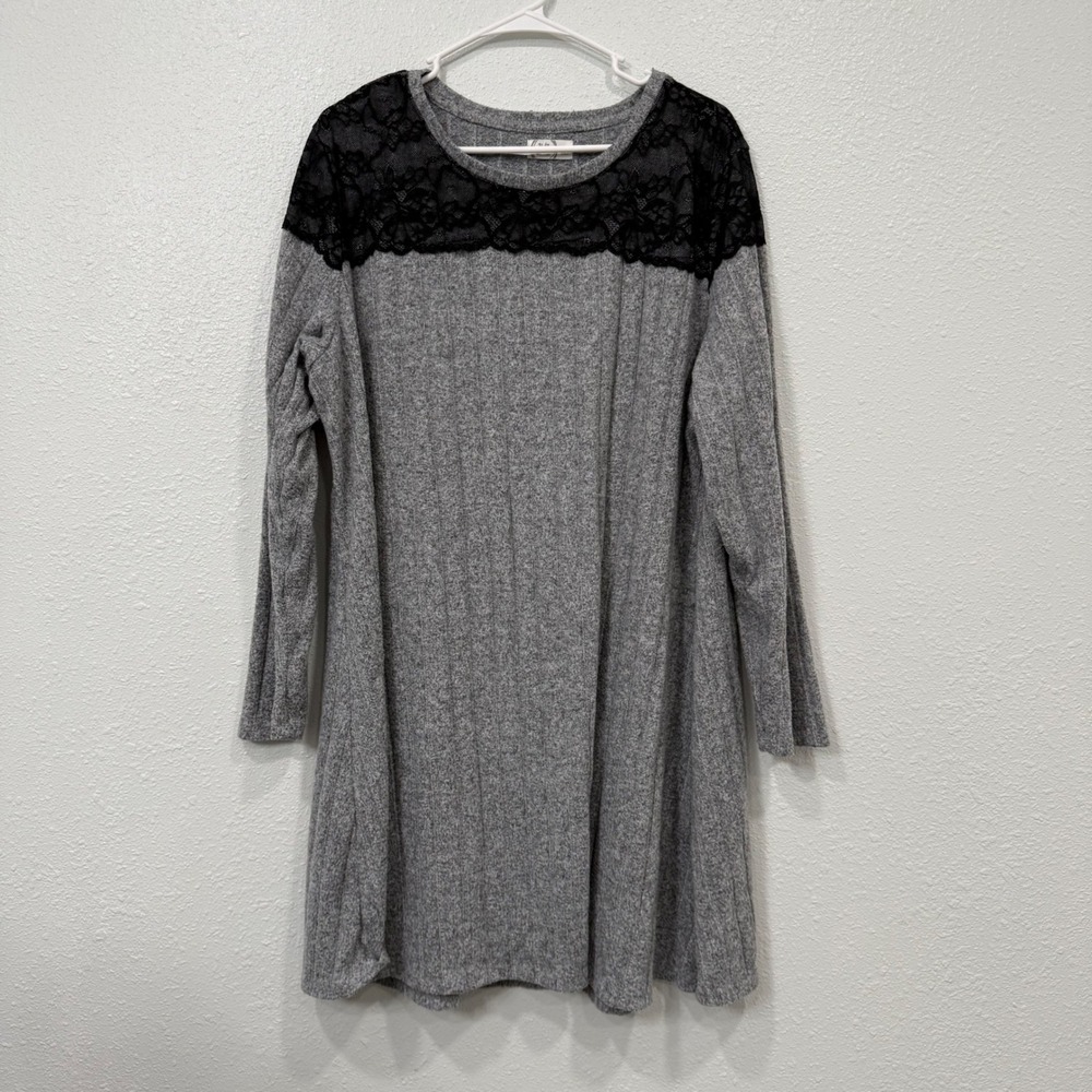 Maurices 24/7‎ Gray Ribbed Knit Lace Yoke Tunic Top Plus Size 2X Long Sleeve